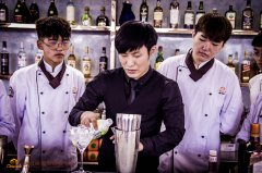 调酒师好学么？学费贵不贵？