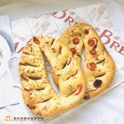 学习西式甜点培训班去那个学校？我更看重靠谱的学校